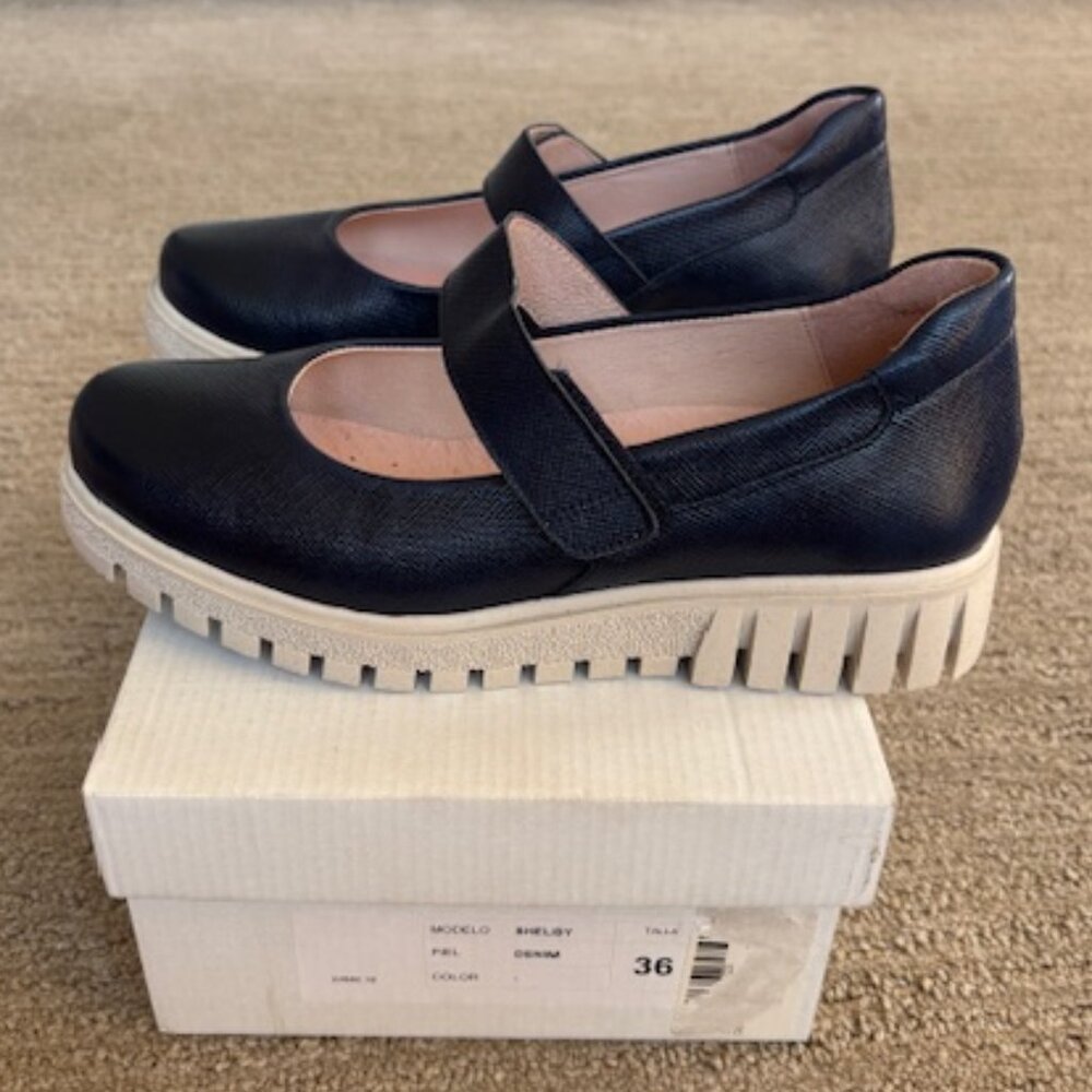 Sole Terra Shelby Denim Women's Mary Jane's, New with Box